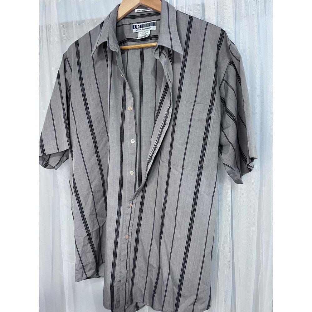 UNTIED Mens 2XL Grey Black Vertical Stripe Short‎ Sleeve Button Down Shirt Korea